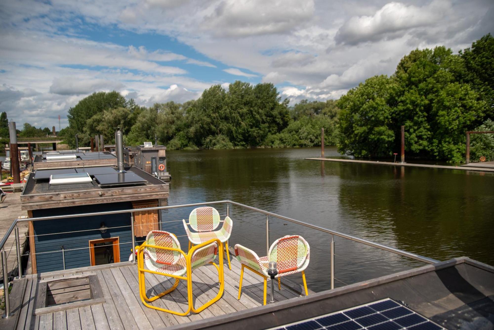 Besonderer Urlaub Auf Hausboot Tystnaden * Hamburg